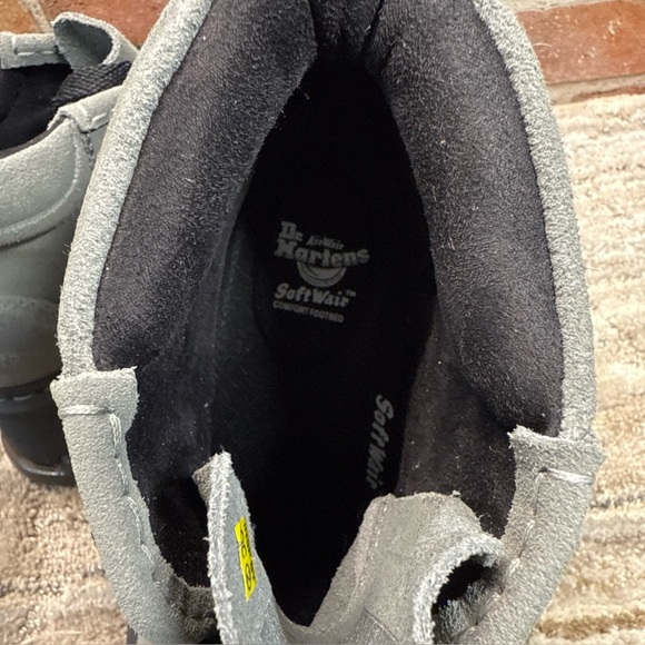 Dr. Martens Corran 3I 3-Eye Suede Heeled Boots Women’s Size 7 Grey Wednesday NEW - Picture 11 of 15